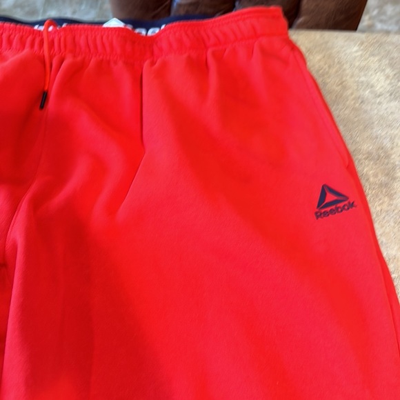 Men’s Reebok sweat pants size 3XL - Picture 2 of 5
